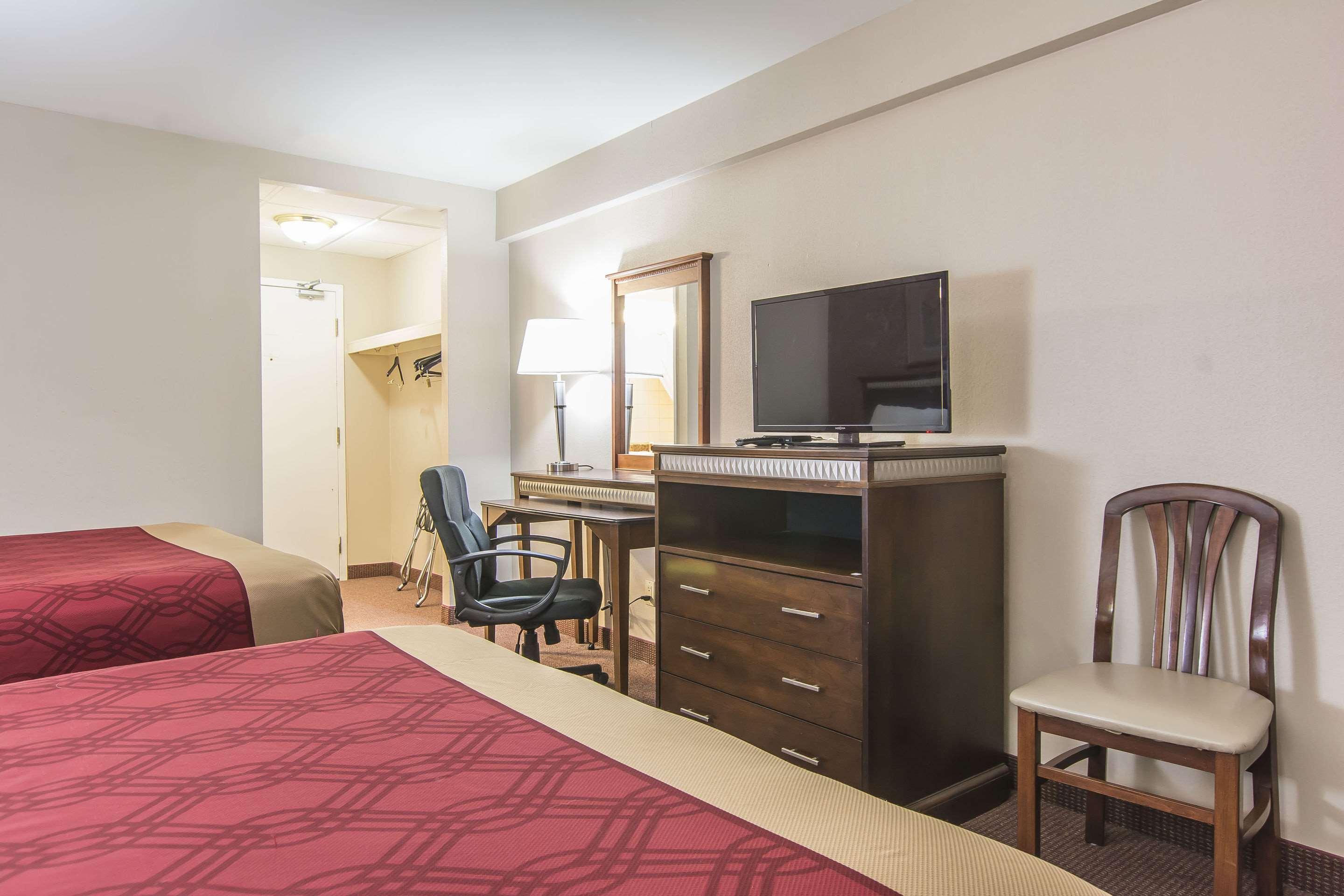 Econo Lodge Орілья Екстер'єр фото