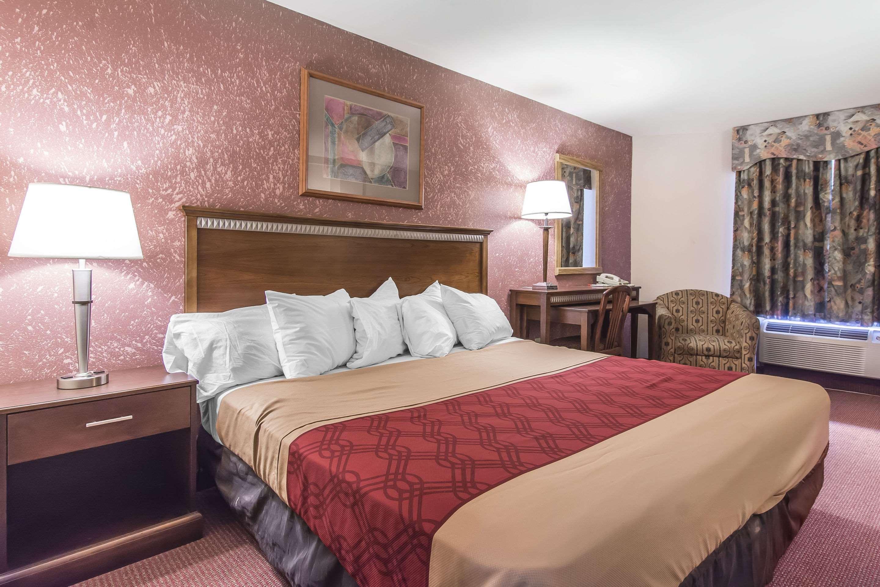 Econo Lodge Орілья Екстер'єр фото