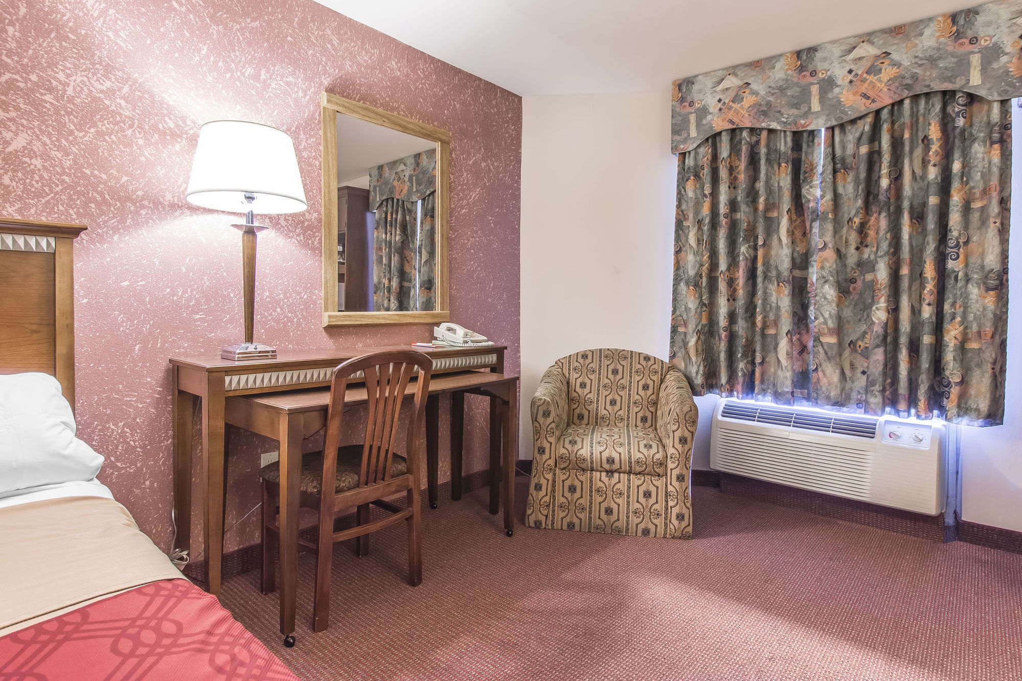 Econo Lodge Орілья Номер фото